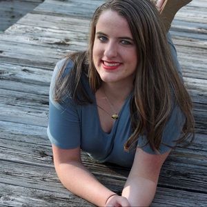 Meet your Posher, Sara